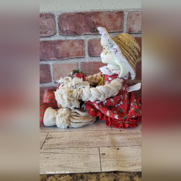 HOUSE OF LLOYD FLOSSIE CHRISTMAS RABBIT - Picture 5 of 5